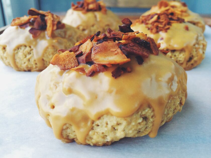 maple bacon oat scone_hot for food