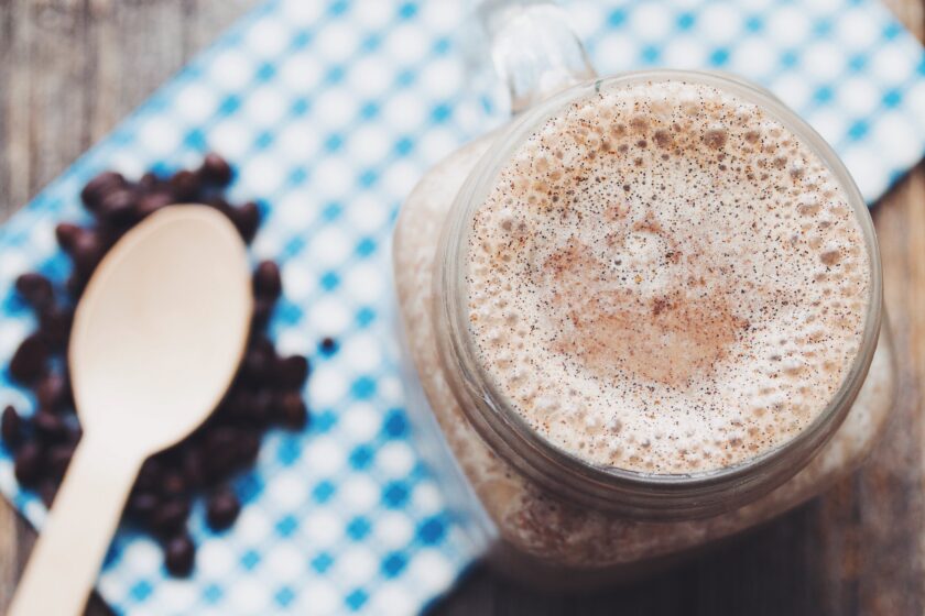 the vanilla latte smoothie vegan recipe
