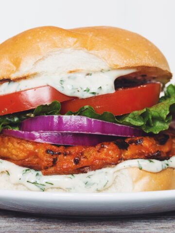 buffalo cauliflower sandwich_hot for food