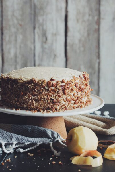 vegan apple spice cake recipe