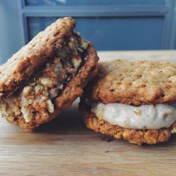 caramelized banana pecan ice cream sandwiches_hot for food