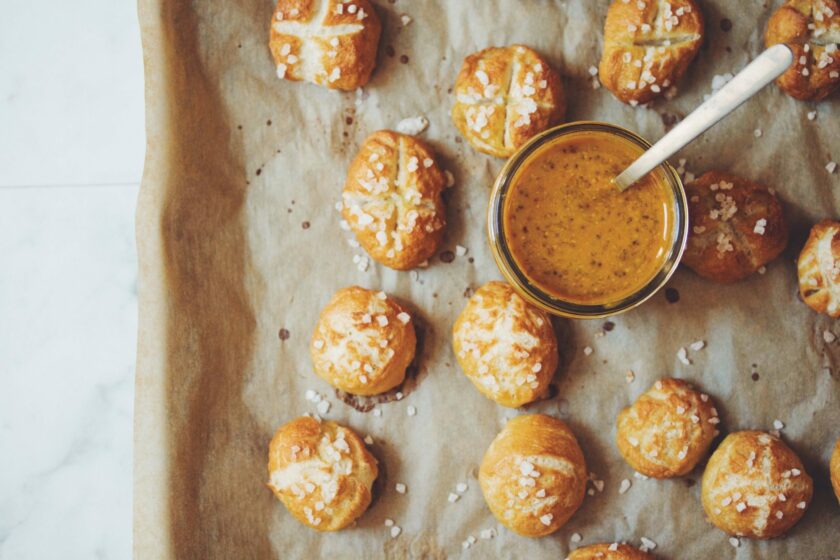 vegan pretzel bites with spicy maple mustard dip_hot for food