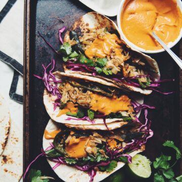 roasted poblano & jackfruit tacos with adobo cream sauce_hot for food