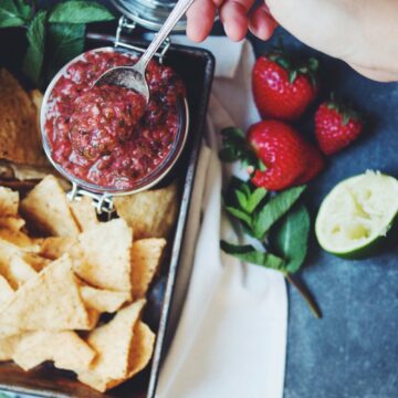 roasted strawberry & poblano pepper salsa_hot for food