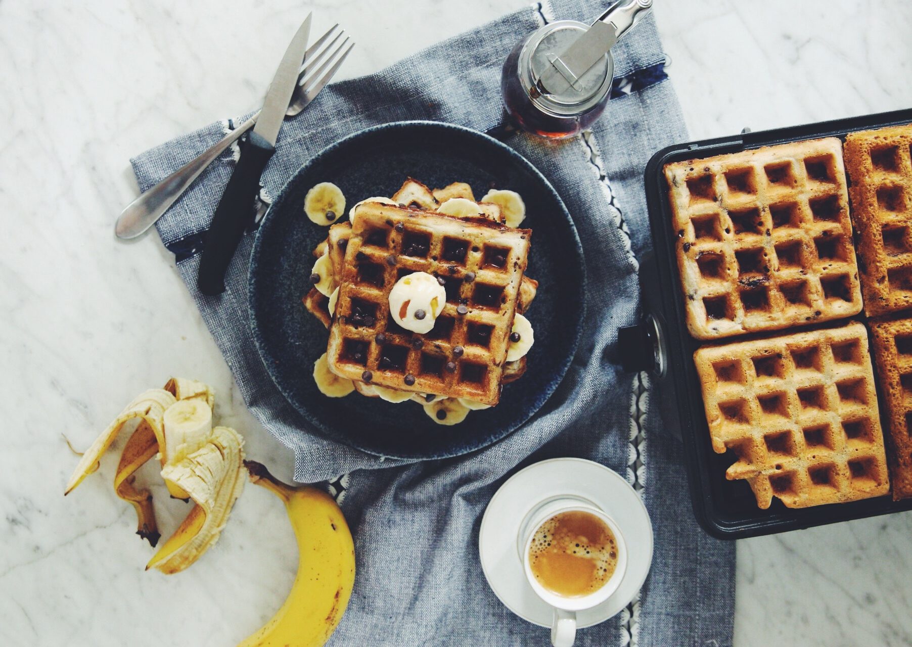 chocolate chip banana waffles_hot for food